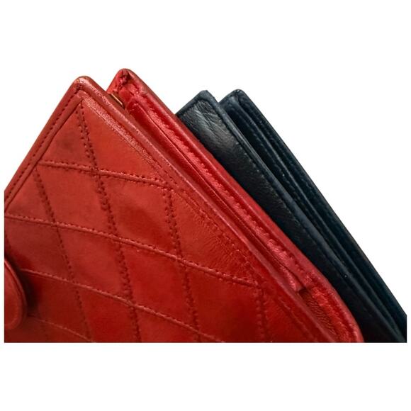 CHANEL Red and Black Vintage Wallet Bundle - Picture 12 of 16